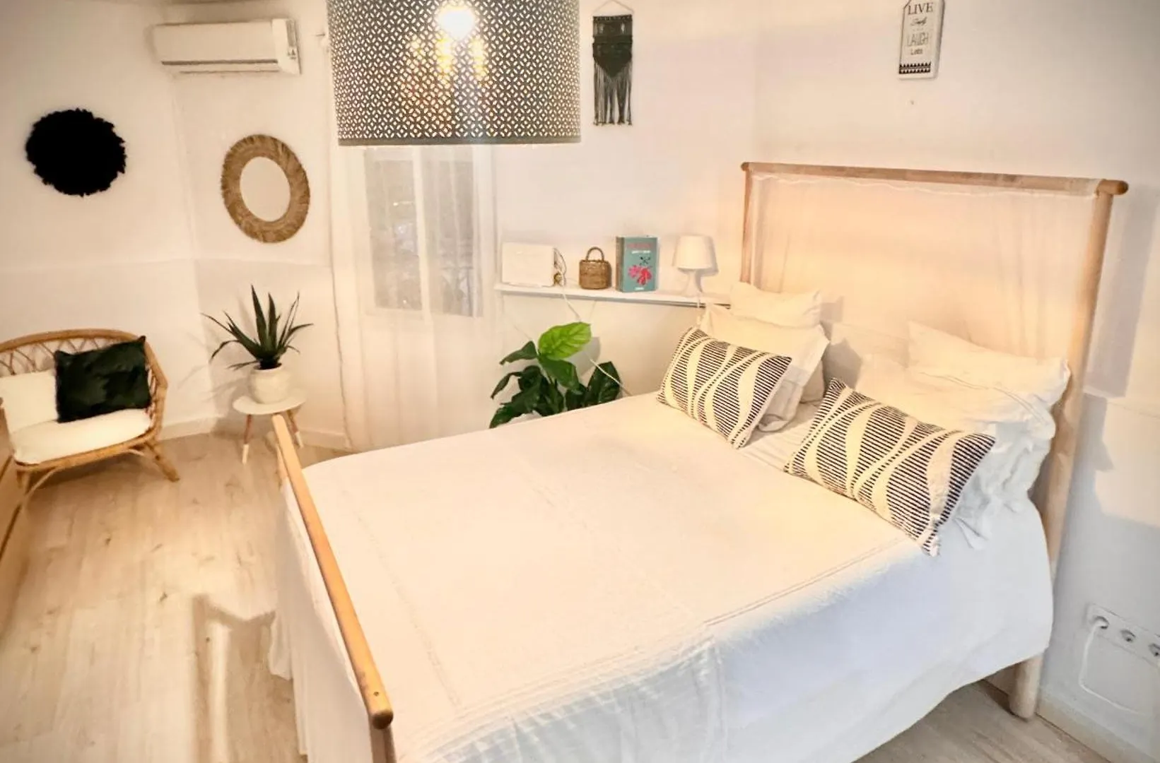 Apartamento Cosy Studio +Netflix+24H Entry+Silent Air Conditionning Málaga España